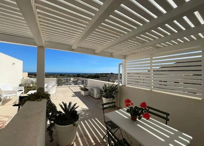 Home Bellavista, A Pochi Passi Dalla Spiaggia
